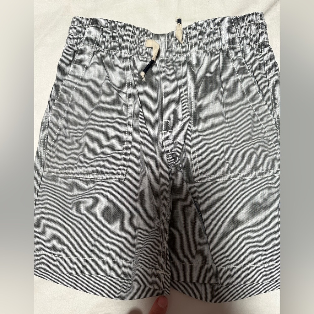 Gap - Picture 2 of 7